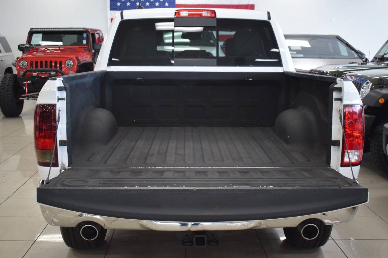 Used 2018 RAM 1500 Big Horn RWD image 19