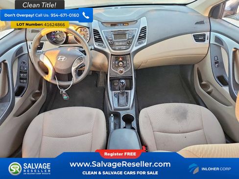 Used 2016 Hyundai Elantra SE image 11