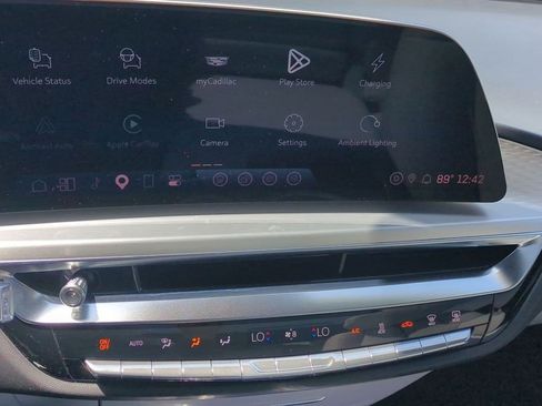 Certified 2026 Cadillac Lyriq Sport AWD/4WD image 28