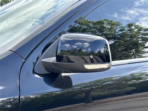 Used 2022 Dodge Durango R/T AWD/4WD image 32