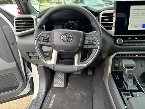 New 2026 Toyota Tundra Limited AWD/4WD image 18
