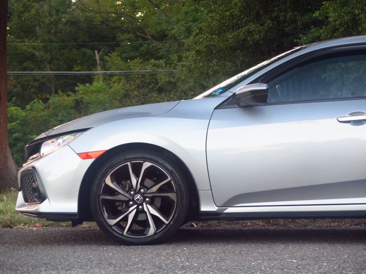 Used 2018 Honda Civic Sport image 26