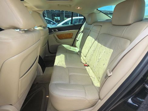 Used 2011 Lincoln MKS AWD w/ 102A Rapid Spec Order Code image 15