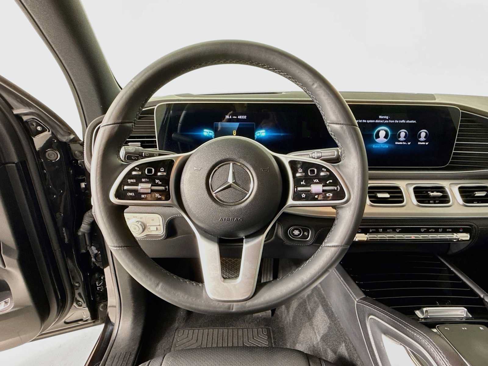 Used 2020 Mercedes-Benz GLE 350 4MATIC image 15