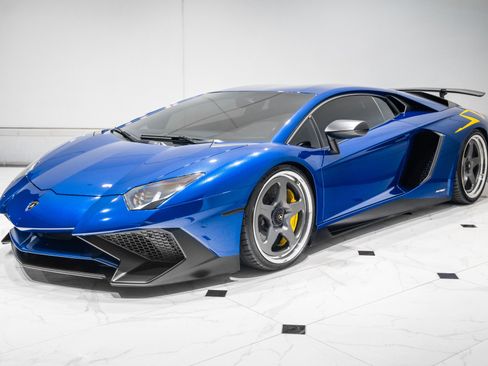 Used 2016 Lamborghini Aventador LP 750-4 Superveloce AWD/4WD image 5