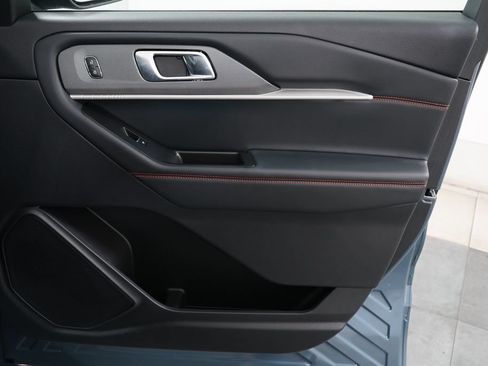 New 2026 Ford Explorer ST-Line w/ ST-Line Street Pack AWD/4WD image 35