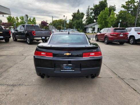 Used 2015 Chevrolet Camaro LS RWD image 4