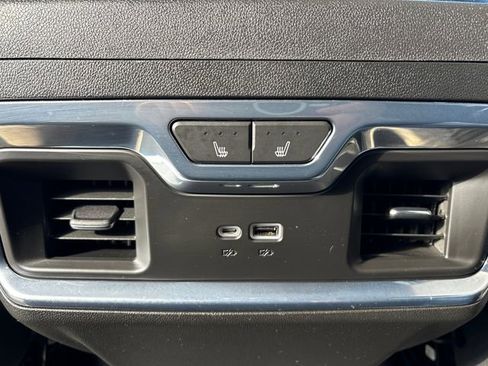 Used 2022 GMC Sierra 1500 Denali image 17