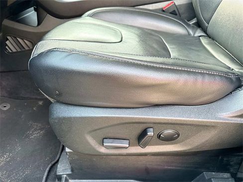 Used 2022 Ford Edge Titanium w/ Equipment Group 301A image 10