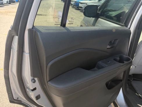 Used 2025 Honda Passport EX-L image 10