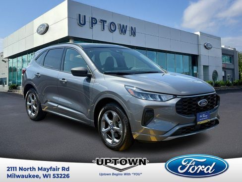 Certified 2023 Ford Escape ST-Line w/ Tech Pack #1 AWD/4WD image 1