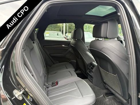 Certified 2023 Audi Q5 2.0T Premium Plus w/ Premium Plus Package AWD/4WD image 17