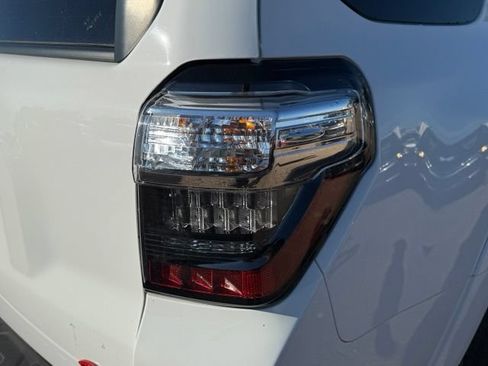 Used 2023 Toyota 4Runner 40th Anniversary SE AWD/4WD image 11