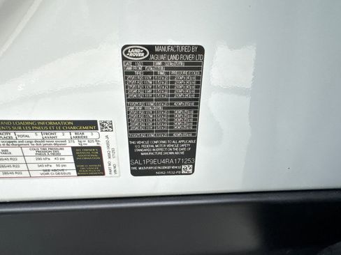 Used 2024 Land Rover Range Rover Sport SE AWD/4WD image 87
