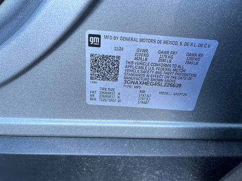 Used 2025 Chevrolet Equinox LT FWD image 30