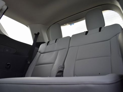 New 2026 Ford Explorer Active w/ Active Comfort Package image 21