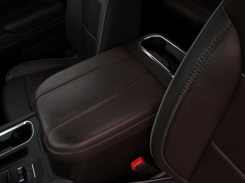 Used 2025 GMC Sierra 1500 Denali w/ Technology Package image 29