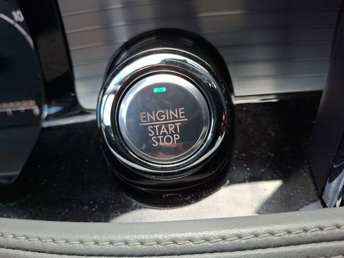 Certified 2022 Lincoln Corsair AWD w/ Premium Package image 25