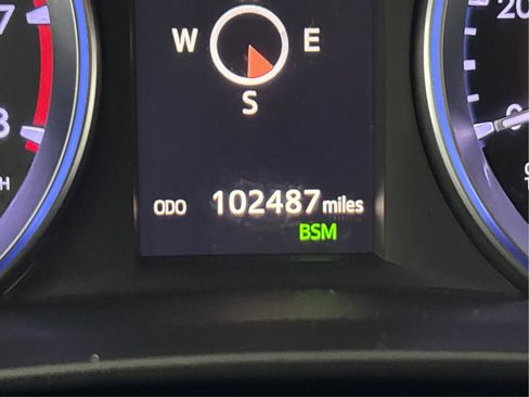 Used 2018 Toyota Highlander XLE image 49