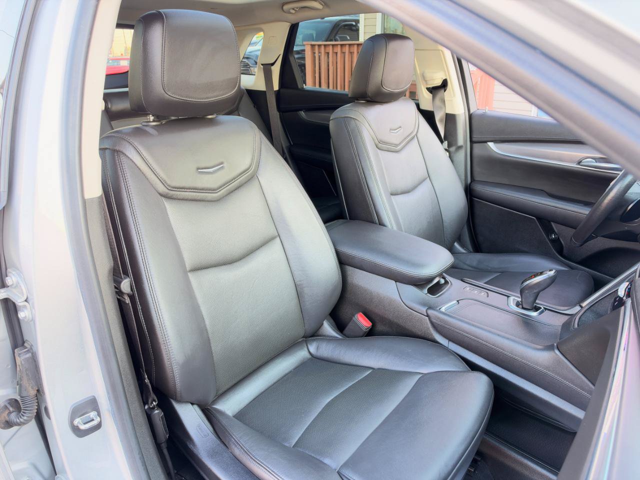 Used 2019 Cadillac XT5 Luxury AWD/4WD image 48