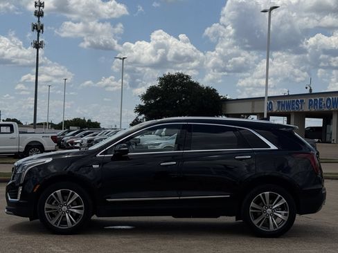 Used 2025 Cadillac XT5 Premium Luxury FWD image 7