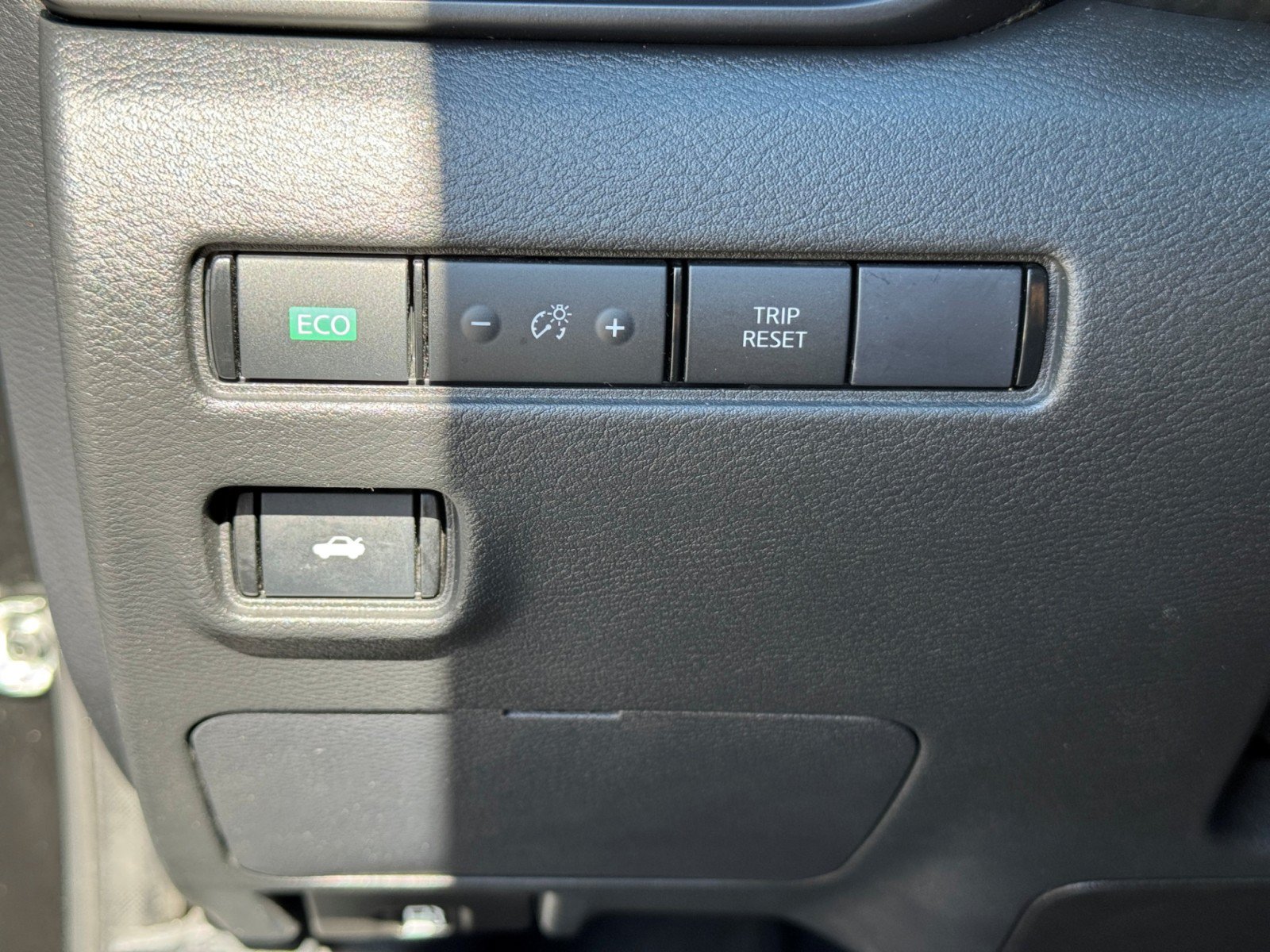 Used 2024 Nissan Sentra S FWD image 16