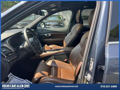Used 2022 Volvo XC90 T6 Inscription w/ Advanced Package image 11