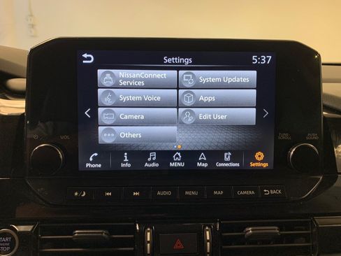 Used 2024 Nissan Pathfinder SL AWD/4WD image 28