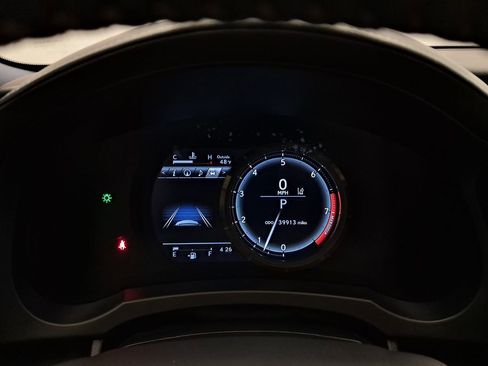 Used 2017 Lexus IS 350 F Sport image 14