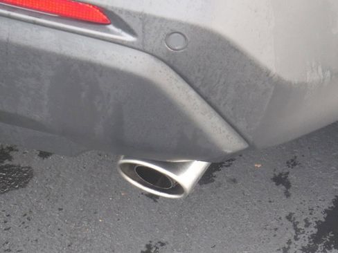 Used 2023 Toyota RAV4 XLE Premium image 8