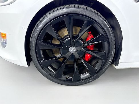 Used 2019 Tesla Model S Performance AWD/4WD image 38