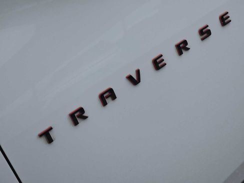 Certified 2023 Chevrolet Traverse Premier w/ Redline Edition FWD image 11