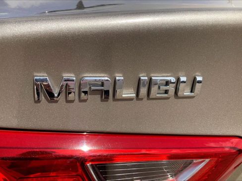Used 2025 Chevrolet Malibu LS image 10