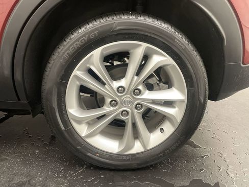 Used 2023 Buick Encore GX Preferred w/ Cold Weather Comfort Package FWD image 25