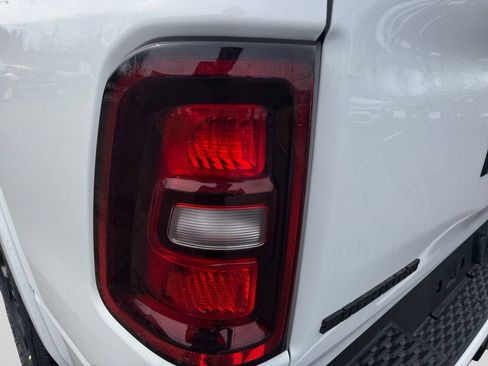 New 2026 RAM 1500 4x4 Crew Cab image 21