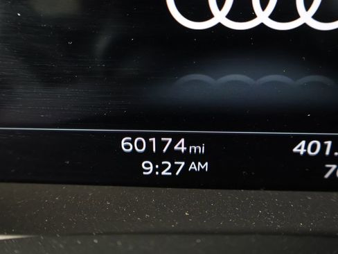 Used 2023 Audi Q7 3.0T Prestige image 9