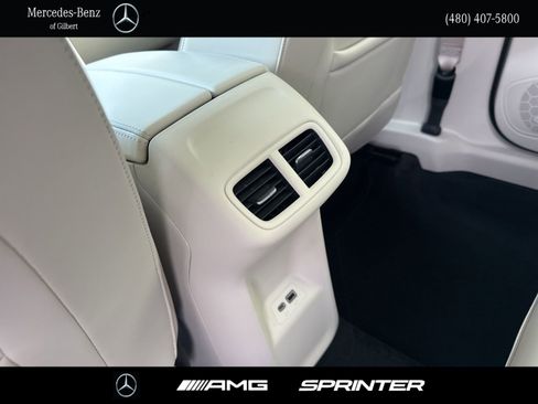 Used 2021 Buick Envision Essence w/ Technology Package I image 24