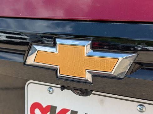 Used 2024 Chevrolet Traverse LT AWD/4WD image 22