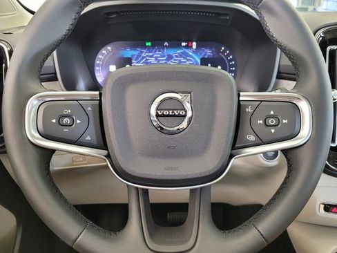 New 2026 Volvo XC40 B5 Ultra image 19