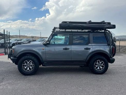 Used 2022 Ford Bronco Badlands AWD/4WD image 2