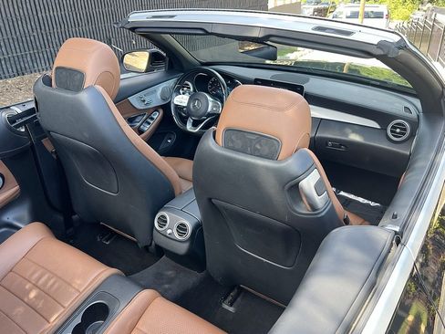 Used 2022 Mercedes-Benz C 300 Cabriolet w/ AMG Line image 39