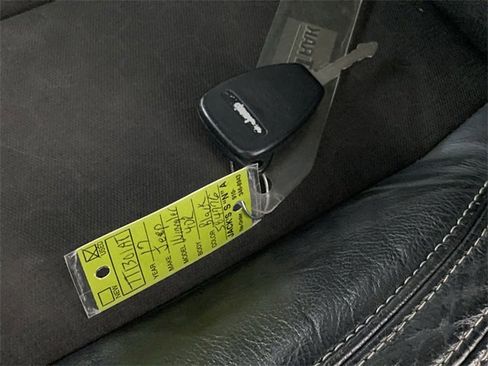 Used 2017 Jeep Wrangler Unlimited Sport image 37