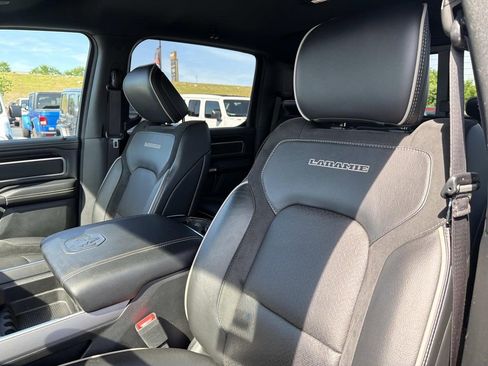 Used 2021 RAM 1500 Laramie w/ Sport Appearance Package AWD/4WD image 23