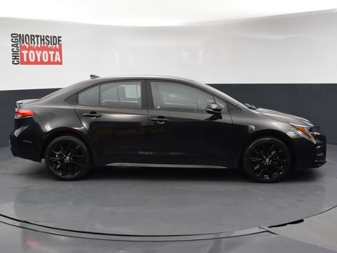 Used 2022 Toyota Corolla SE FWD image 5