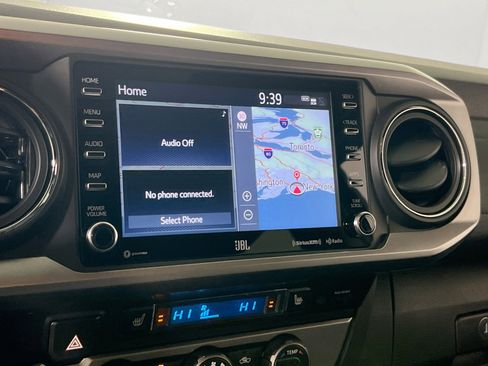 Used 2022 Toyota Tacoma Limited w/ Nightshade Package image 15