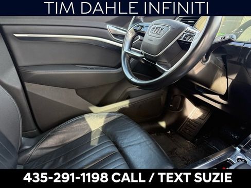 Used 2021 Audi e-tron Premium w/ Convenience Plus Package image 15