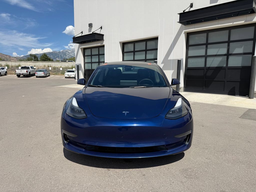 Used 2022 Tesla Model 3 Long Range AWD/4WD image 5