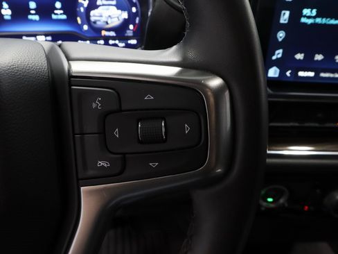 Used 2024 Chevrolet Silverado 1500 LT image 30