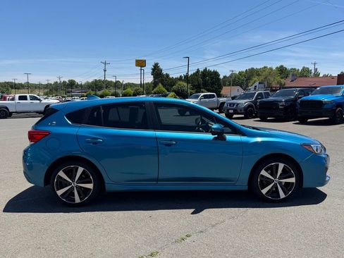 Used 2017 Subaru Impreza 2.0i Sport AWD/4WD image 2