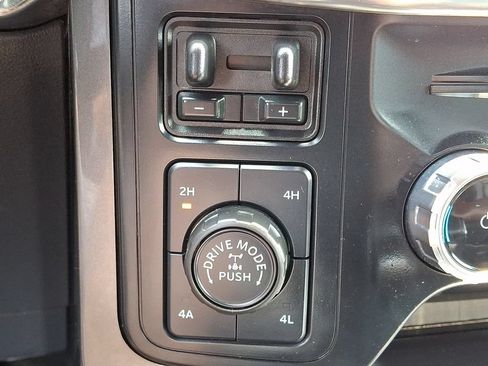 Used 2023 Ford F150 Lariat w/ Equipment Group 502A High AWD/4WD image 29
